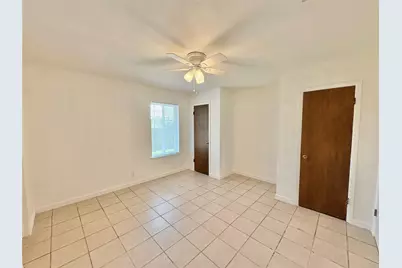 4923 Geddes Avenue, Fort Worth, TX 76107 - Photo 7