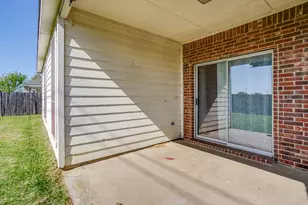 1209 Spanish Moss Dr, Burleson, TX 76028 - Photo 31