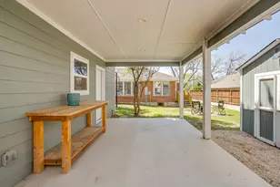 1105 Mistletoe Dr, Fort Worth, TX 76110 - Photo 33