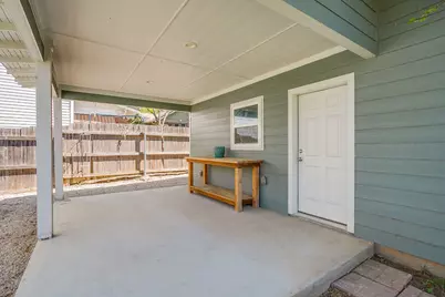 1105 Mistletoe Drive, Fort Worth, TX 76110 - Photo 31