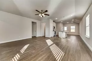 1430 Warringwood Dr, Greenville, TX 75402 - Photo 3