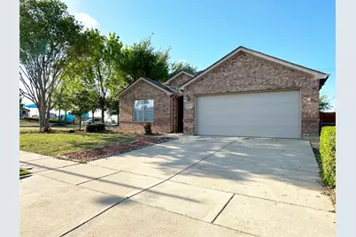 8110 Toltec Court, Arlington, TX 76002 - Photo 3