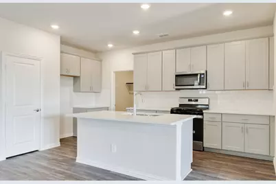 4816 Hunter Hurst Drive, Princeton, TX 75071 - Photo 5