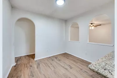 3501 Hickory Hill Drive, Arlington, TX 76014 - Photo 11
