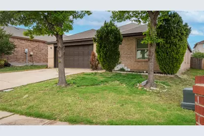 8732 Stone Valley Drive, Fort Worth, TX 76244 - Photo 3