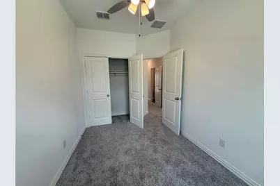 412 E 7th Street #2, Bonham, TX 75418 - Photo 17
