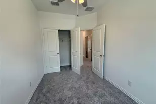 412 E 7th St, Bonham, TX 75418 - Photo 17