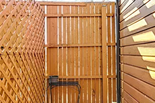 2027 Springwood Pl, Carrollton, TX 75006 - Photo 9