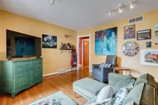 9753 Carnegie Dr, Dallas, TX 75228 - Photo 5