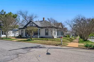 1231 W Main St, Denison, TX 75020 - Photo 3