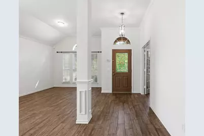 6404 Parkside Drive, Arlington, TX 76001 - Photo 7