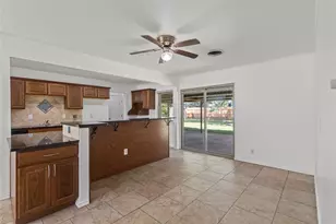 3209 N Calais St, Sherman, TX 75090 - Photo 7