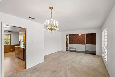 2823 Birchwood Lane, Commerce, TX 75428 - Photo 9