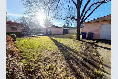 1830 Viewcrest Drive, Dallas, TX 75228 - Photo 23