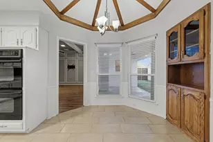 908 Thoreau Ln, Allen, TX 75002 - Photo 9