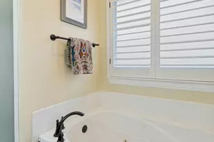 5009 Pointclear Ct, Arlington, TX 76017 - Photo 17