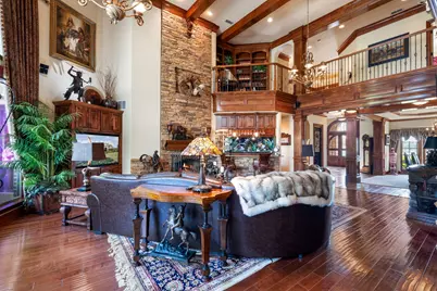 725 Locust Drive, Oak Leaf, TX 75154 - Photo 9