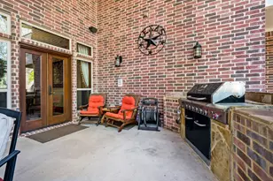 725 Locust Dr, Oak Leaf, TX 75154 - Photo 33