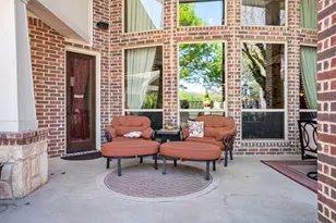 725 Locust Dr, Oak Leaf, TX 75154 - Photo 35