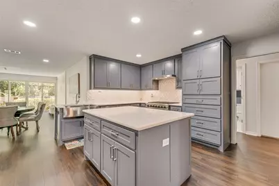 805 Crowley Road, Arlington, TX 76012 - Photo 7