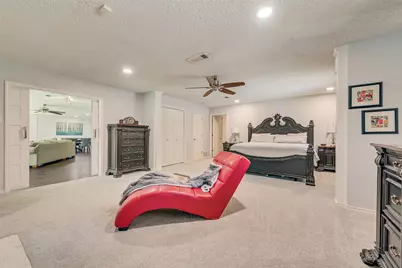805 Crowley Road, Arlington, TX 76012 - Photo 17