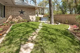 805 Crowley Rd, Arlington, TX 76012 - Photo 27