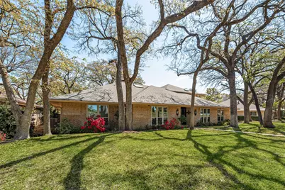 805 Crowley Road, Arlington, TX 76012 - Photo 27