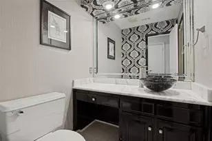 805 Crowley Rd, Arlington, TX 76012 - Photo 27