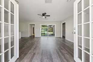 805 S 4th St, Bonham, TX 75418 - Photo 5