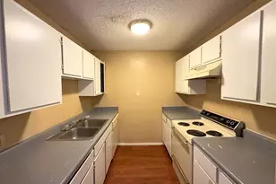 219 Fry St, Denton, TX 76201 - Photo 5