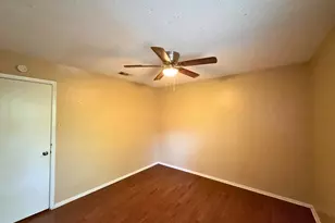 219 Fry St, Denton, TX 76201 - Photo 11