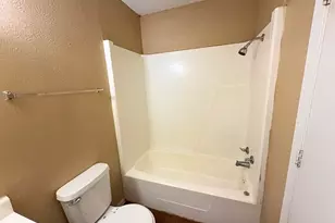 219 Fry St, Denton, TX 76201 - Photo 9