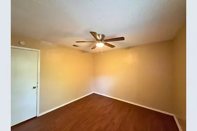 219 Fry Street #10, Denton, TX 76201 - Photo 11