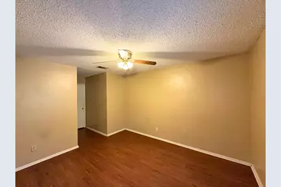 219 Fry Street #10, Denton, TX 76201 - Photo 7