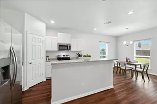 1601 Jupiter Ln, Ennis, TX 75119 - Photo 7