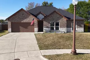 1601 Jupiter Ln, Ennis, TX 75119 - Photo 1