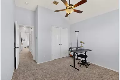 1321 Illinois Avenue, Lancaster, TX 75134 - Photo 33