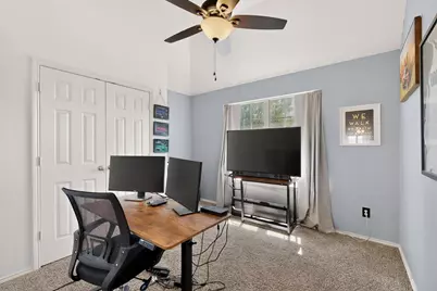 1321 Illinois Avenue, Lancaster, TX 75134 - Photo 29