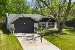 1713 Live Oak Dr, Lewisville, TX 75067 - Photo 1