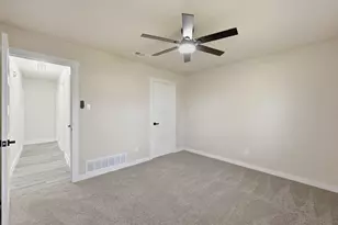 2804 Bent Tree Ln, Arlington, TX 76016 - Photo 19