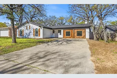 2804 Bent Tree Lane, Arlington, TX 76016 - Photo 1