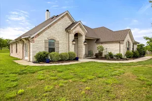 1145 Hill Valley Dr, Stephenville, TX 76401 - Photo 9