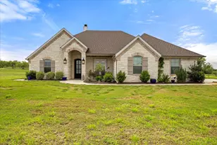 1145 Hill Valley Dr, Stephenville, TX 76401 - Photo 7