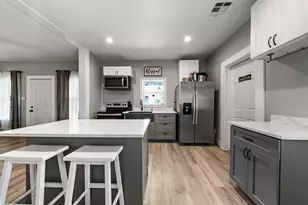 205 Dallas St, Waco, TX 76704 - Photo 7