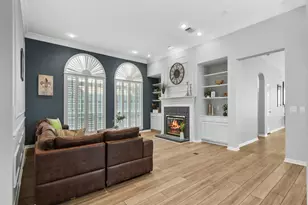 4025 Azure Ln, Addison, TX 75001 - Photo 5