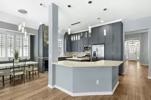 4025 Azure Ln, Addison, TX 75001 - Photo 13