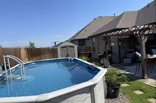 2917 Grizzly Rd, Aubrey, TX 76227 - Photo 19