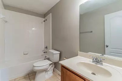 115 Matamoros Street, Grand Prairie, TX 75051 - Photo 31