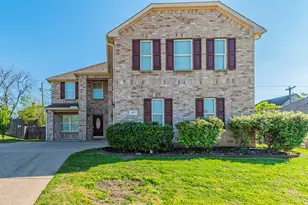 115 Matamoros St, Grand Prairie, TX 75051 - Photo 1