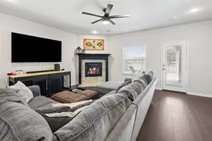 9012 Conroe Dr, Denton, TX 76226 - Photo 11